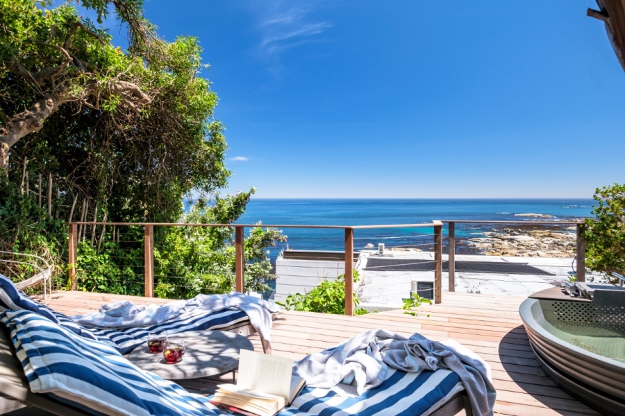 To Let 5 Bedroom Property for Rent in Camps Bay Western Cape